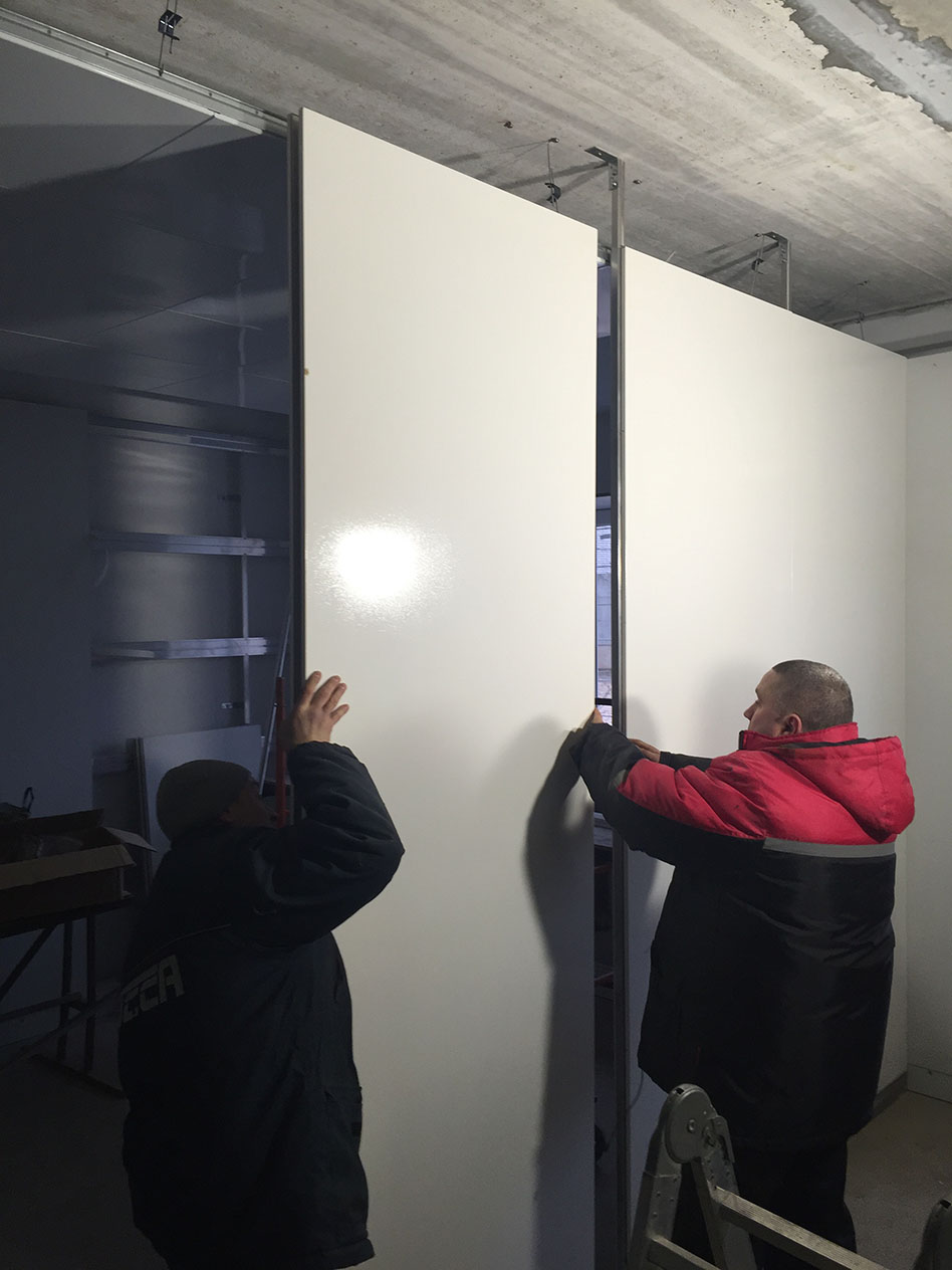 Монтаж перегородочных сэндвич-панелей