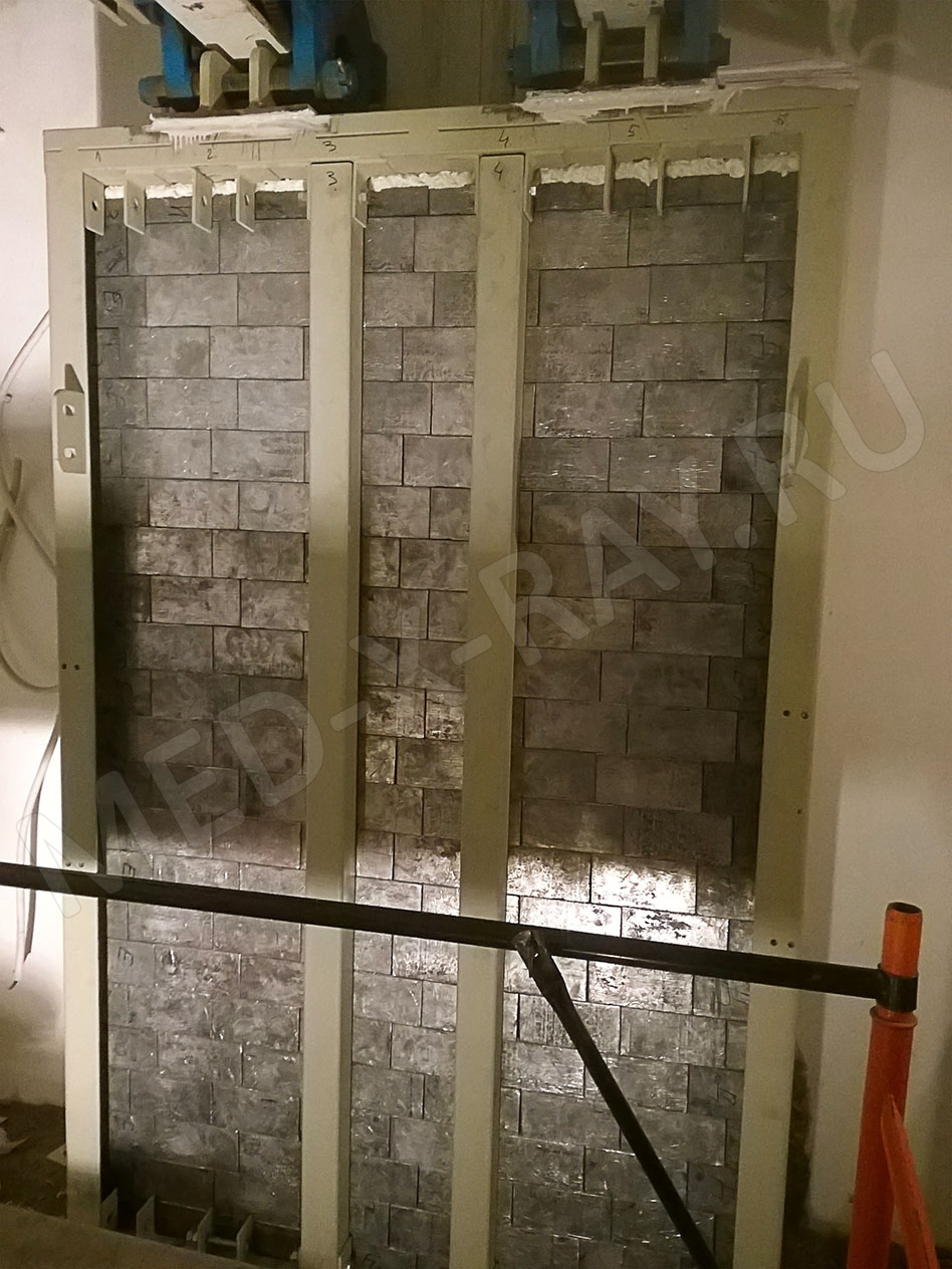 Онкорадиологический центр в г. Балашиха Защитная дверь для бункера циклотрона