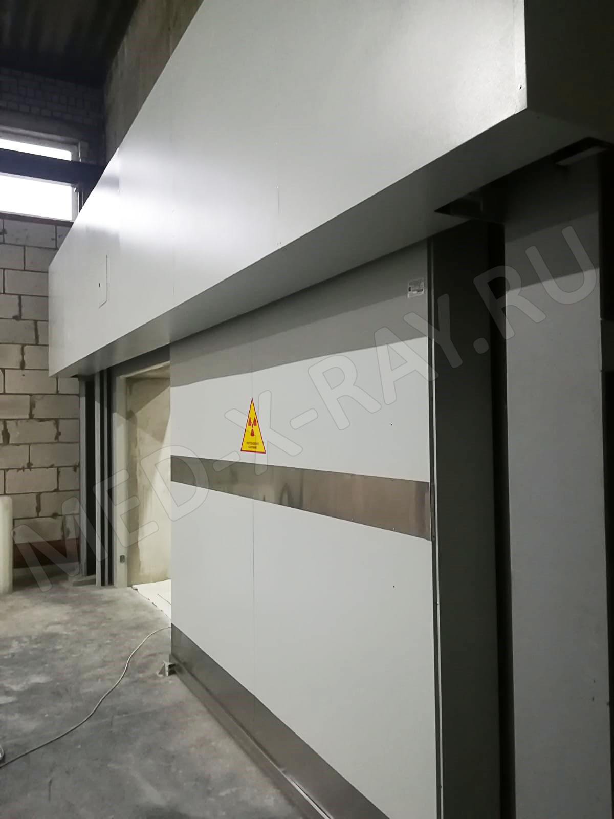 ООО «Завод ТехноЛайн» Монтаж ворот рентгенозащитных